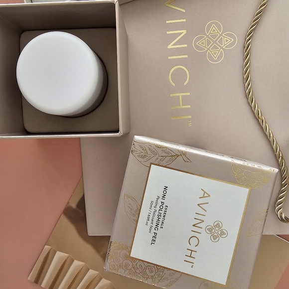 AVINICHI EYE WRINKLE REWIND FILLER AND NONI POLISHING PEEL - Picture 4 of 5